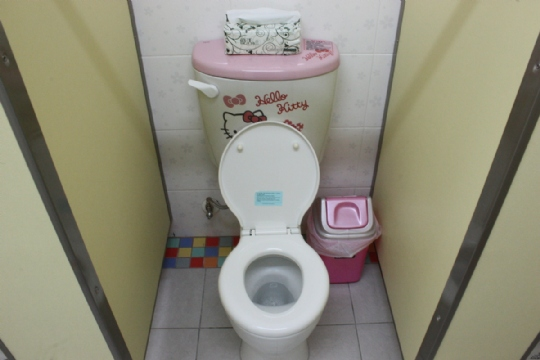 廁所02